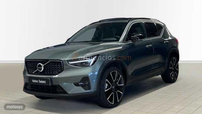 Volvo XC40 2.0 B3 PLUS DARK AUTO 163 CV de 2025 con 8.311 Km por 39.900 EUR. en A Coruna