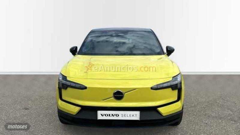 Volvo EX30 BEV 69KWH SINGLE MOTOR EXTEND RANGE PLUS 272 5P de 2024 con 19.055 Km por 29.900 EUR. en Cordoba