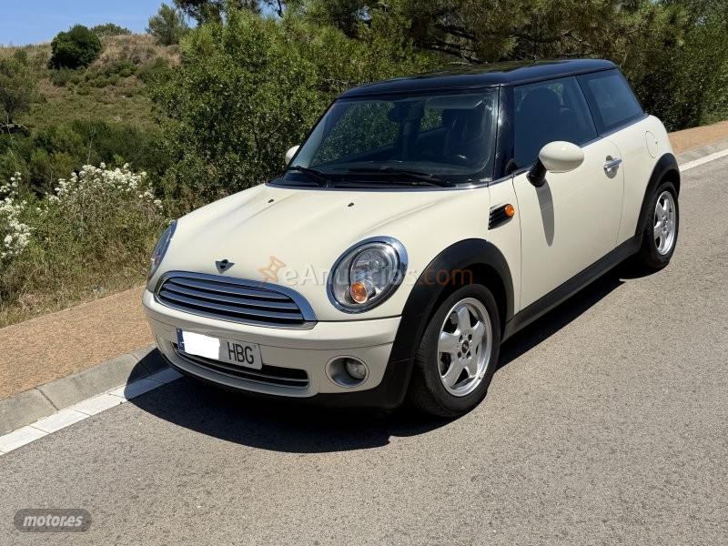 Mini Cooper MINI COOPER R52 1.6 123cv de 2011 con 151.370 Km por 7.650 EUR. en Girona