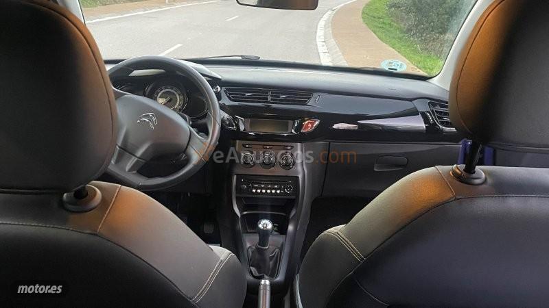 Citroen C3 CITROEN C 3 1.2 PURETECH 82CV  ano 2014  124679KM de 2014 con 124.679 Km por 4.750 EUR. en Girona
