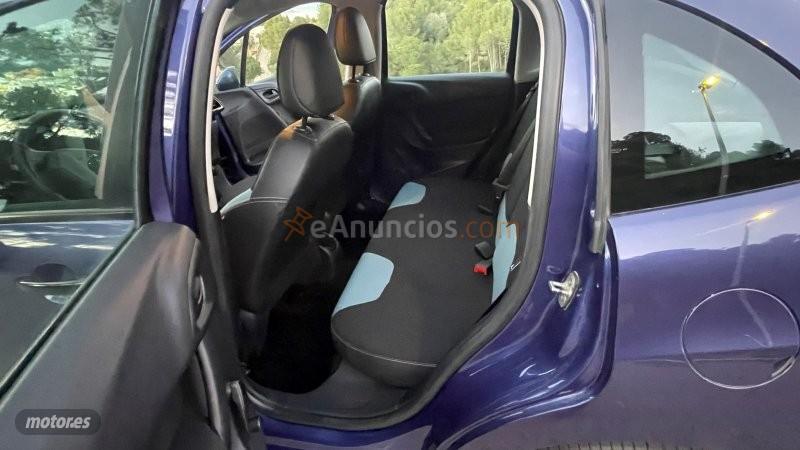 Citroen C3 CITROEN C 3 1.2 PURETECH 82CV  ano 2014  124679KM de 2014 con 124.679 Km por 4.750 EUR. en Girona