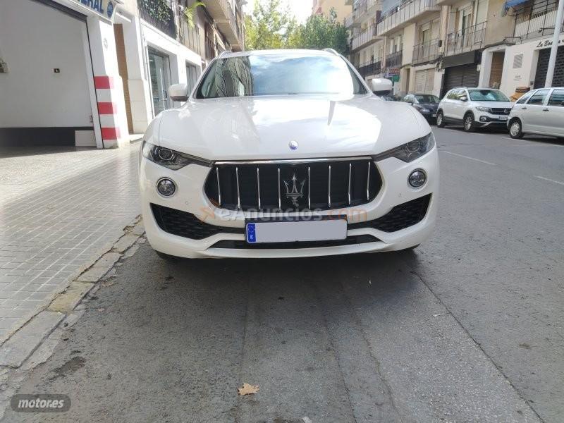 Maserati Levante LEVANTE S V6 430 C V de 2016 con 116.500 Km por 38.000 EUR. en Alicante