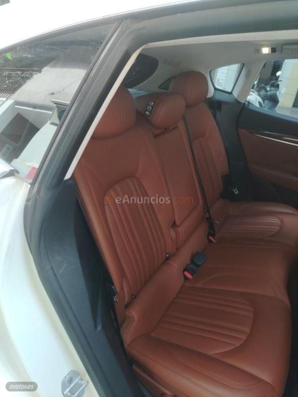 Maserati Levante LEVANTE S V6 430 C V de 2016 con 116.500 Km por 38.000 EUR. en Alicante