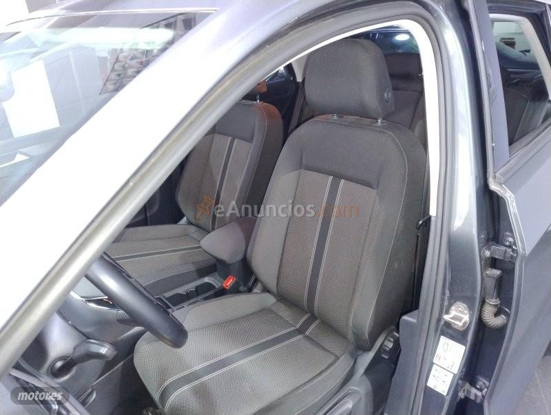 Volkswagen T-Roc Advance de 2021 con 82.000 Km por 23.300 EUR. en Alicante