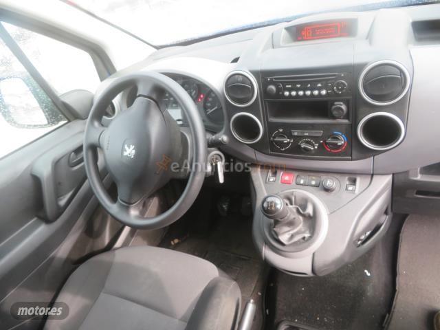 Peugeot Partner partner confort 1.6 hdi 90 cv de 2018 con 170.000 Km por 6.500 EUR. en Alicante