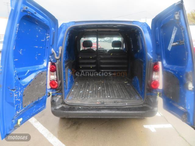 Peugeot Partner partner confort 1.6 hdi 90 cv de 2018 con 170.000 Km por 6.500 EUR. en Alicante