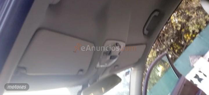 Mercedes Clase C C180 K edicion Sport coupe de 2006 con 215.000 Km por 5.000 EUR. en Toledo