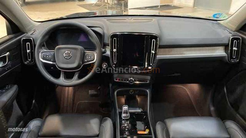Volvo XC40 2.0 B3 PLUS DARK AUTO 5P de 2022 con 42.793 Km por 32.850 EUR. en Murcia