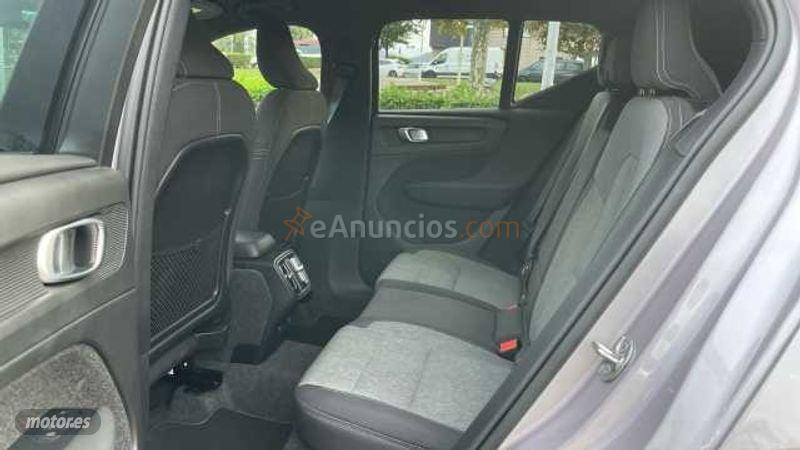 Volvo XC40 2.0 B3 MHEV PLUS DARK DCT 5P de 2026 con 20.774 Km por 38.400 EUR. en Vizcaya