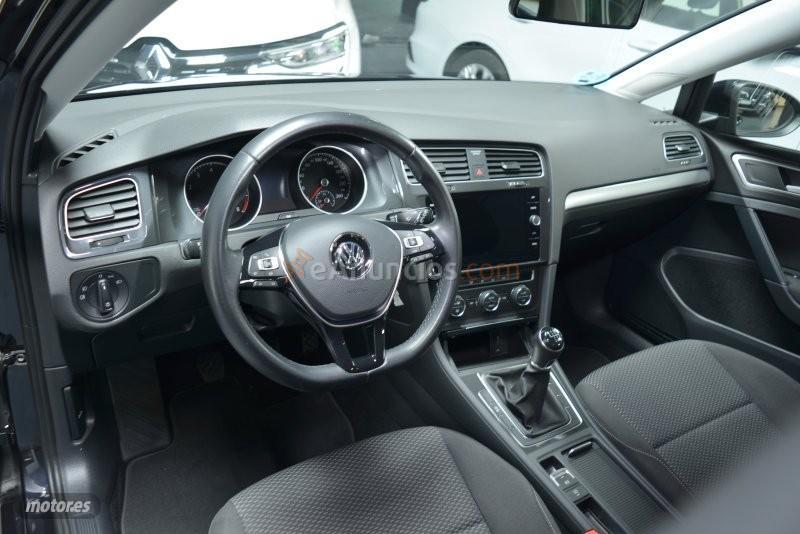Volkswagen Golf Business 1.5 TSI EVO 96kW (130CV) de 2020 con 62.000 Km por 16.500 EUR. en Madrid