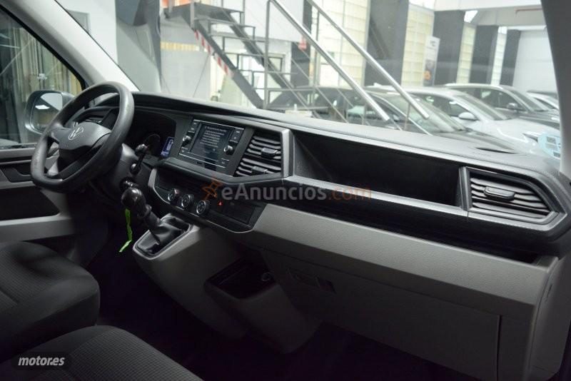 Volkswagen Transporter Furgon Batalla Corta TN 2.0 TDI BMT 4Motion 150 CV de 2020 con 180.000 Km por 18.350 EUR. en Madrid