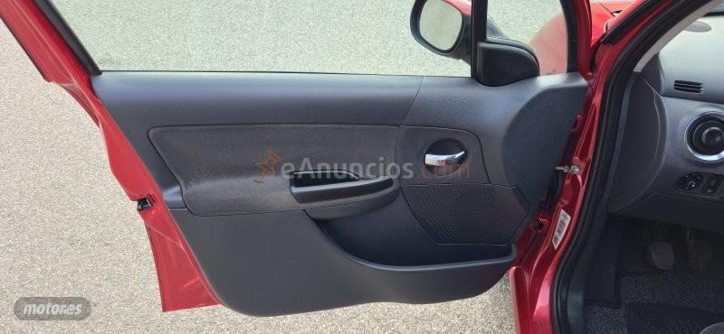 Citroen C3 1.6 HDI EXCLUSIVE 110Cv de 2008 con 306.000 Km por 4.900 EUR. en Ciudad Real