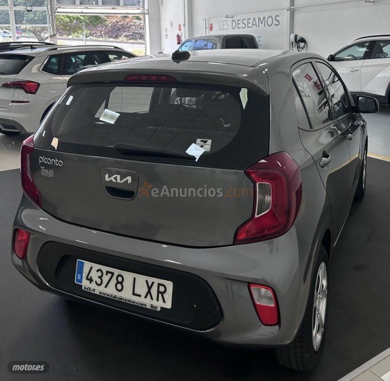 Kia Picanto 1.0 65 CV CONCEPT de 2022 con 21.829 Km por 11.600 EUR. en Tenerife