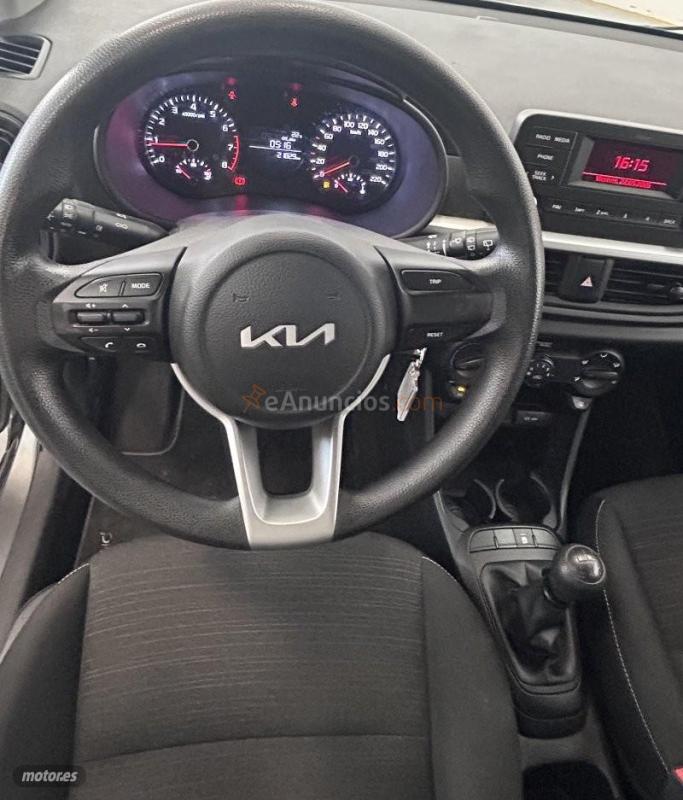 Kia Picanto 1.0 65 CV CONCEPT de 2022 con 21.829 Km por 11.600 EUR. en Tenerife
