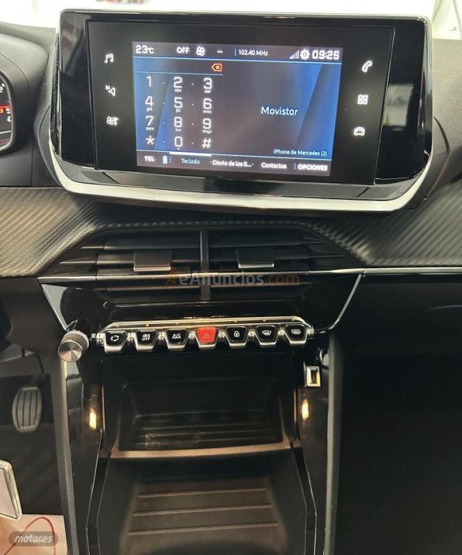 Peugeot 2008 1200 100 CV PACK ACTIVE de 2021 con 44.600 Km por 13.990 EUR. en Tenerife