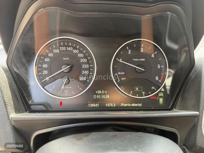 BMW Serie 1 Efficient dynamics urban de 2015 con 137.000 Km por 8.399 EUR. en Malaga