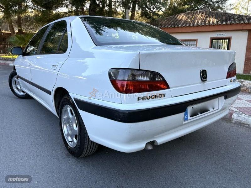 Peugeot 406 2,1 TURBO DIESEL LLANTAS-ALARMA-6CDS-1 DUENO de 1997 con 170.000 Km por 4.300 EUR. en Granada