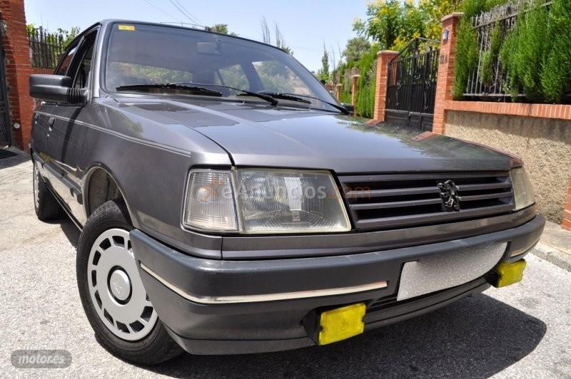 Peugeot 309 1.6g sr klima ac-ee-da-cc de 1989 con 103.000 Km por 3.400 EUR. en Granada