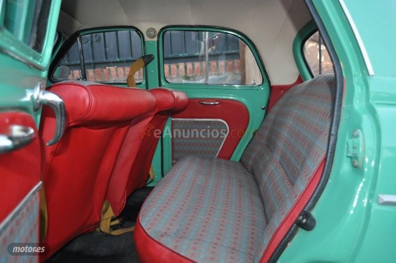Renault 4 E-Tech GORDHINI DAUPHINE COLECCION PRIVADA de 1965 con 43.000 Km por 16.700 EUR. en Granada
