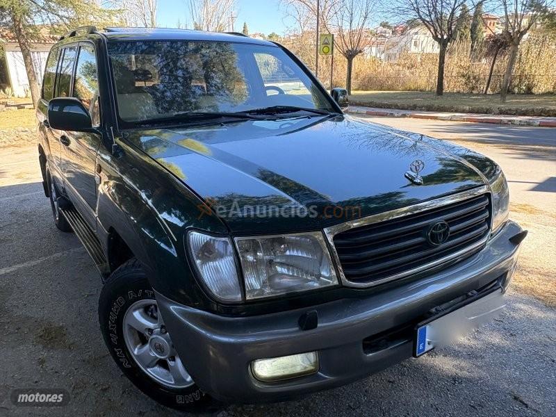 Toyota HDJ 4,2 TURBO DIESEL BLOQUEOS-PIEL BEIGE-8XPLAZAS-KLIMATIZA de 1999 con 393.000 Km por 22.700 EUR. en Granada
