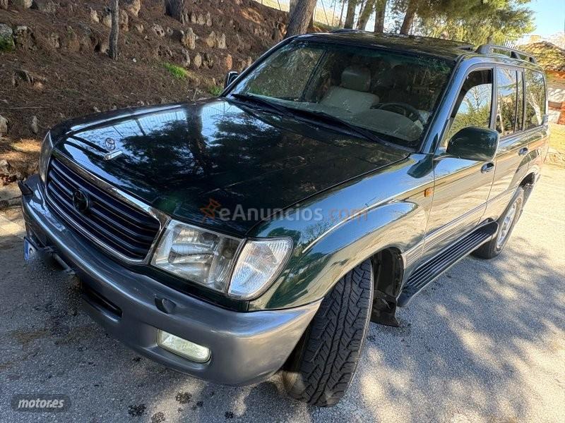Toyota HDJ 4,2 TURBO DIESEL BLOQUEOS-PIEL BEIGE-8XPLAZAS-KLIMATIZA de 1999 con 393.000 Km por 22.700 EUR. en Granada