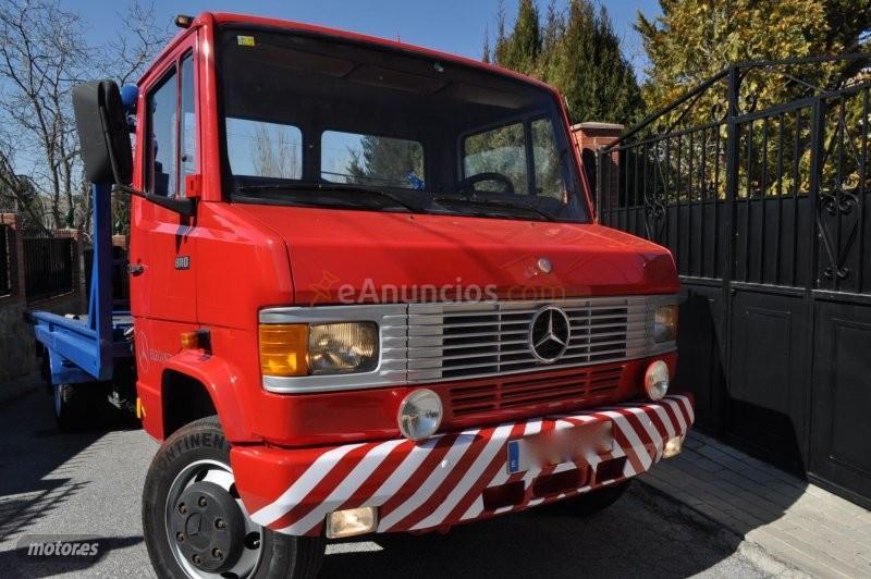 Mercedes Transporter 811d grua portacochex3 piel-perfecta de 1988 con 67.000 Km por 28.900 EUR. en Granada
