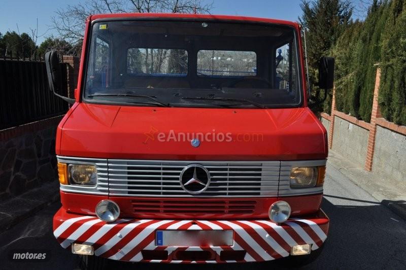Mercedes Transporter 811d grua portacochex3 piel-perfecta de 1988 con 67.000 Km por 28.900 EUR. en Granada