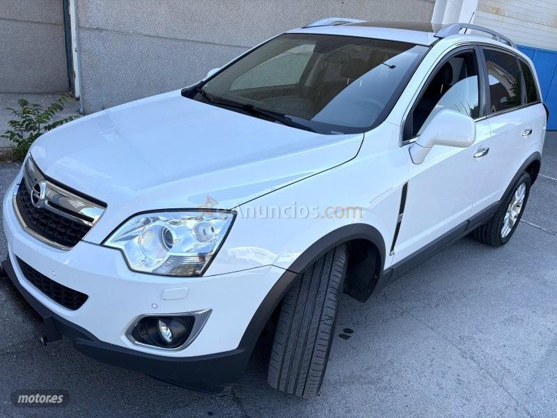 Opel Antara 2.2 CDTI 4X4 PIEL-BIXENON-NAVI DVD-TECHO CRISTAL-FULL de 2013 con 139.000 Km por 8.900 EUR. en Granada