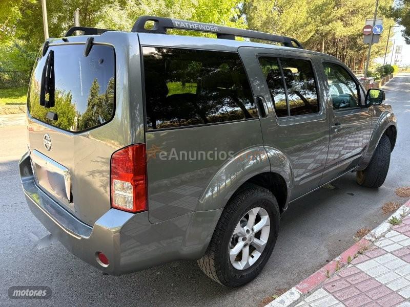 Nissan Pathfinder 2.5 TDI 4X4 NAVI COMAND CAM TV-KLIMATIZADOR-LLANTAS 4X4 de 2008 con 197.000 Km por 12.700 EUR. en Granada