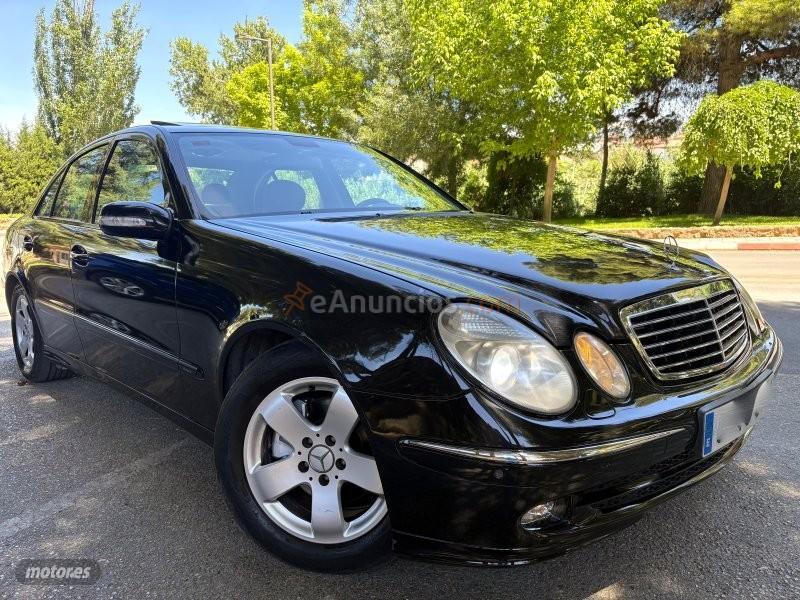 Mercedes Clase E 320 CDI AVANTGARDE DESIGNO PIEL-NAVI COMAND-BIXENON-FUL de 2007 con 203.000 Km por 7.500 EUR. en Granada