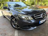 Mercedes Clase E 300 BLUETEC HYBRID AVANTGARDE-PANORAMICO-FULL de 2015 con 257.000 Km por 15.700 EUR. en Granada