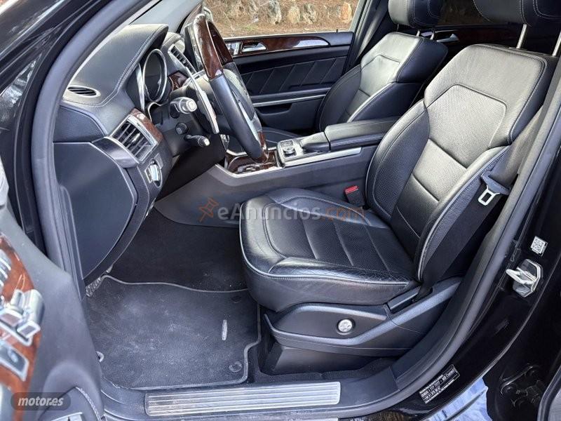 Mercedes Clase GLS 350D AMG 4MATIC-DESIGNO-PIEL-PANORAMICO-CAR PLAY de 2015 con 187.000 Km por 32.700 EUR. en Granada