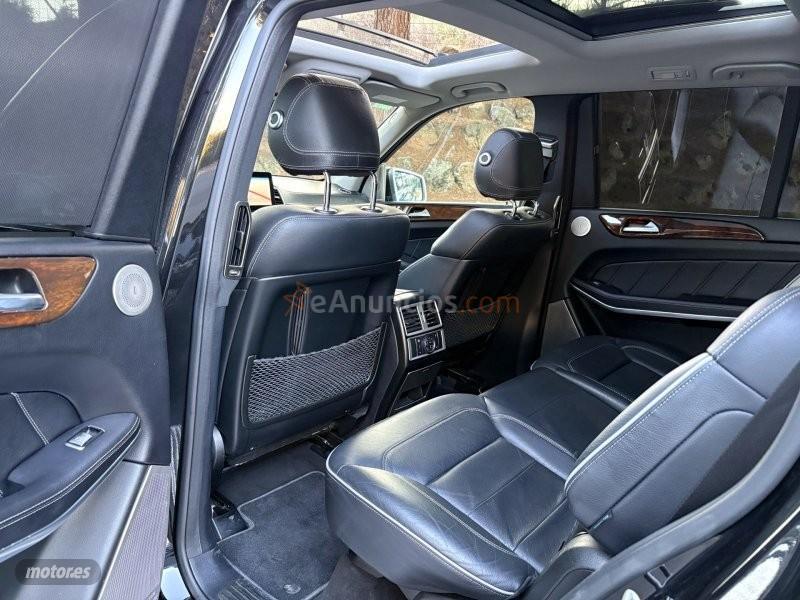 Mercedes Clase GLS 350D AMG 4MATIC-DESIGNO-PIEL-PANORAMICO-CAR PLAY de 2015 con 187.000 Km por 32.700 EUR. en Granada