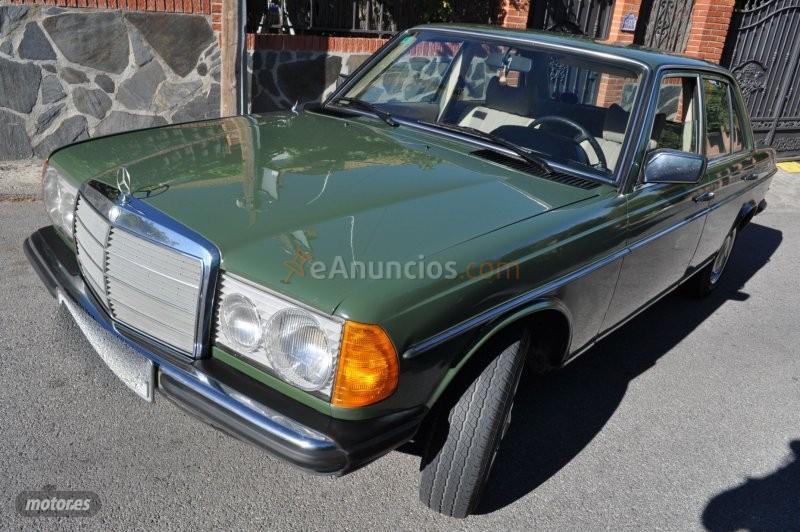 Mercedes Clase E w123 240d piel beige-klima de 1978 con 70.000 Km por 19.700 EUR. en Granada