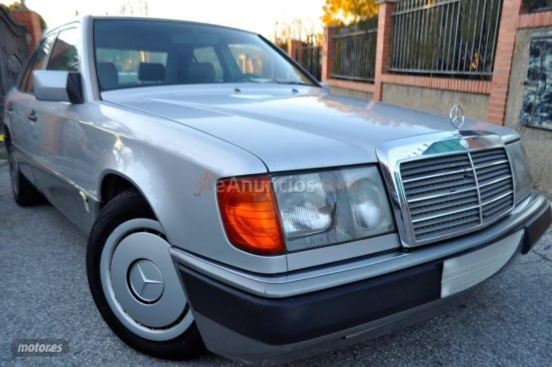 Mercedes Clase E 300D AUT KLIMA AC-TECHO ELECTRICO-ELEGANCE de 1991 con 377.000 Km por 5.700 EUR. en Granada