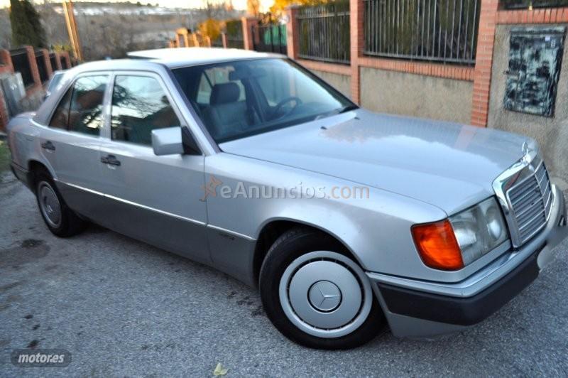 Mercedes Clase E 300D AUT KLIMA AC-TECHO ELECTRICO-ELEGANCE de 1991 con 377.000 Km por 5.700 EUR. en Granada
