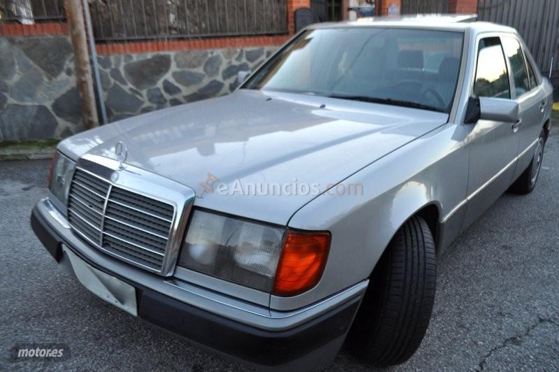 Mercedes Clase E 300D AUT KLIMA AC-TECHO ELECTRICO-ELEGANCE de 1991 con 377.000 Km por 5.700 EUR. en Granada