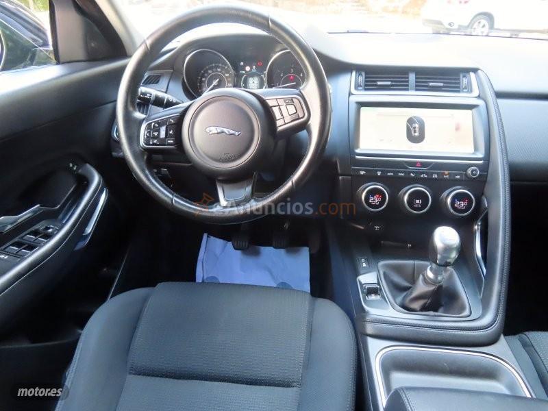 Jaguar E-Pace 2.0D SPORT EDITION de 2019 con 170.000 Km por 17.000 EUR. en Granada