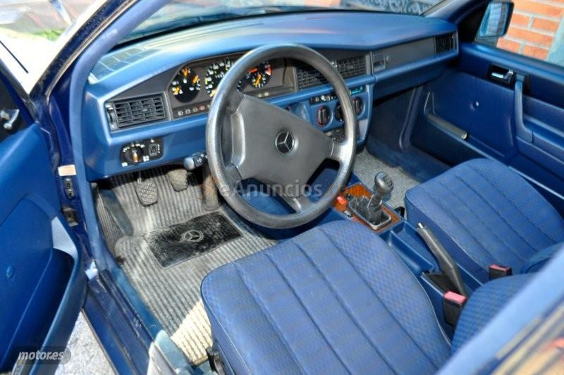 Mercedes 190 1.8 elegance espanol-1 solo dueno-klima de 1993 con 140.000 Km por 8.700 EUR. en Granada