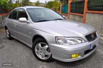 Honda Accord 2.0I VTEC ELEGANCE-KLIMATIZADOR-TECHO CRISTAL-LLANTAS de 2000 con 160.000 Km por 5.700 EUR. en Granada