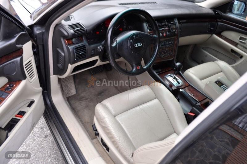 Audi A8 4.2 v8 QUATTRO PIEL BEIGE-XENON-NAVI-TECHO SOLAR de 1997 con 167.000 Km por 9.300 EUR. en Granada