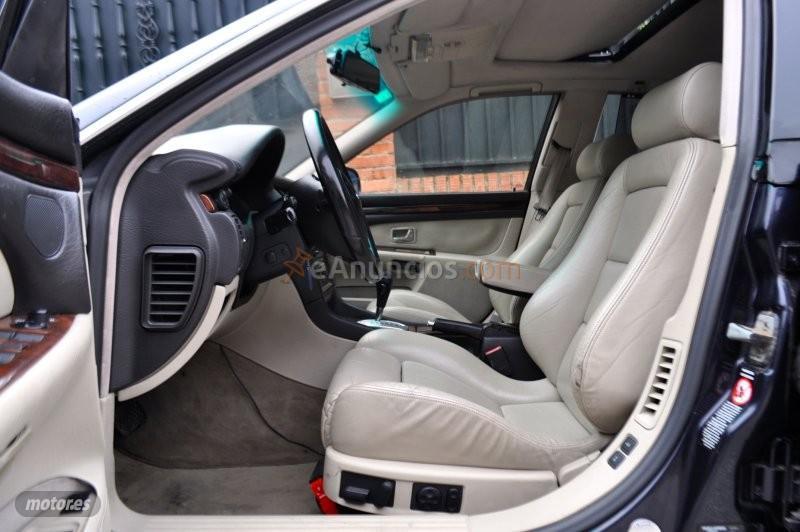 Audi A8 4.2 v8 QUATTRO PIEL BEIGE-XENON-NAVI-TECHO SOLAR de 1997 con 167.000 Km por 9.300 EUR. en Granada
