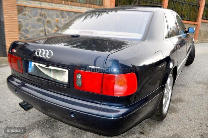 Audi A8 4.2 v8 QUATTRO PIEL BEIGE-XENON-NAVI-TECHO SOLAR de 1997 con 167.000 Km por 9.300 EUR. en Granada