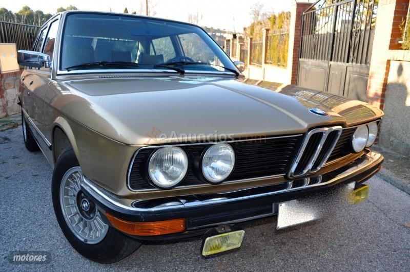 BMW 518 E12 COLECCION PRIVADA 518 E12 ELEGANCE de 1980 con 126.000 Km por 19.700 EUR. en Granada