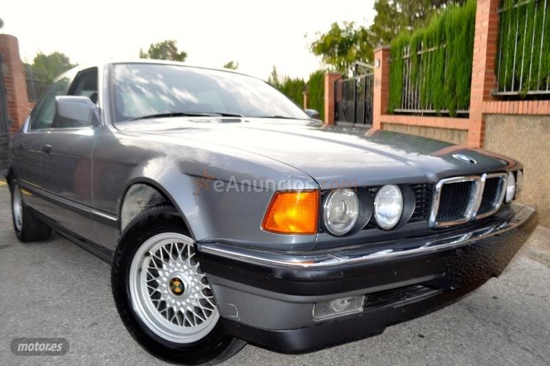 BMW Serie 7 730 v8 EXCLUSIVE PIEL KLIMA TECHO ELECTRICO COLECCION de 1993 con 29.000 Km por 27.700 EUR. en Granada