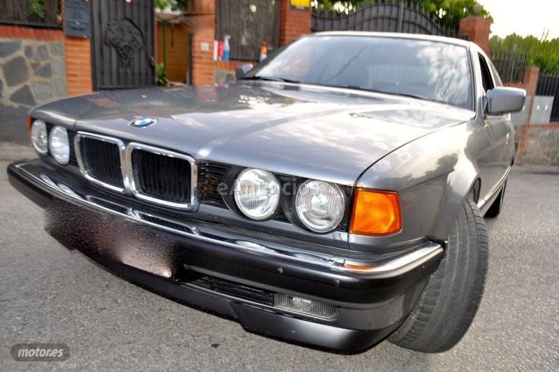 BMW Serie 7 730 v8 EXCLUSIVE PIEL KLIMA TECHO ELECTRICO COLECCION de 1993 con 29.000 Km por 27.700 EUR. en Granada