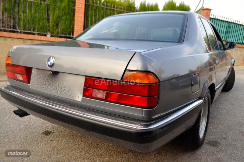 BMW Serie 7 730 v8 EXCLUSIVE PIEL KLIMA TECHO ELECTRICO COLECCION de 1993 con 29.000 Km por 27.700 EUR. en Granada