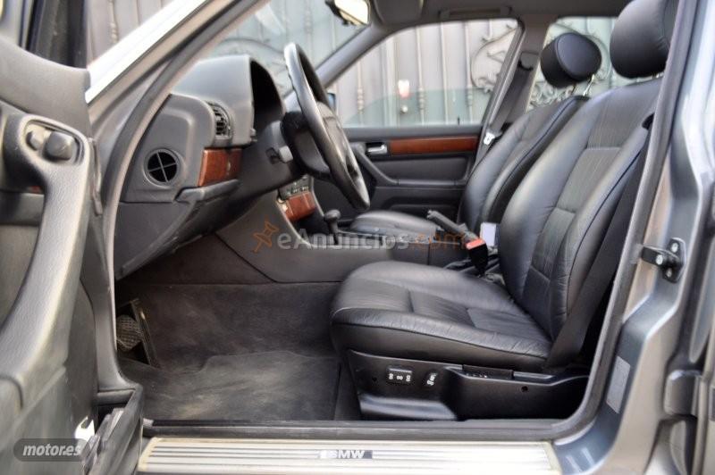BMW Serie 7 730 v8 EXCLUSIVE PIEL KLIMA TECHO ELECTRICO COLECCION de 1993 con 29.000 Km por 27.700 EUR. en Granada