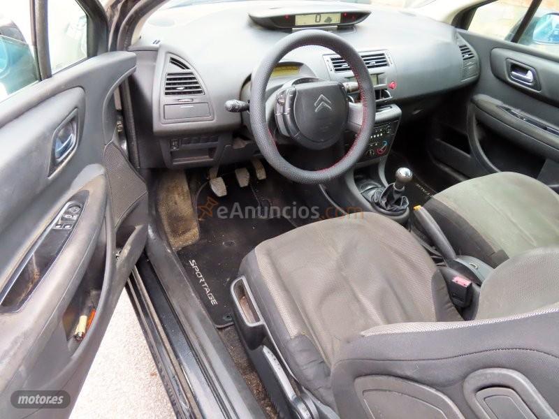 Citroen C4 1.6 HDI VTR KLIMA AC-AIRBAGS-CD-PARKTRONIC de 2005 con 270.000 Km por 1.500 EUR. en Granada