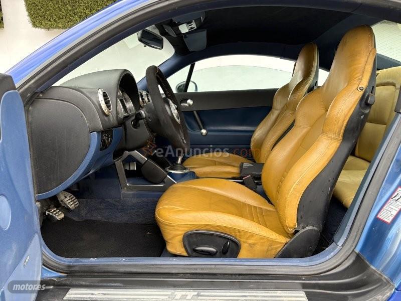 Audi TT TURBO S LOOK. PORSCHE-PIEL-BIXENON-BOSE de 2001 con 187.000 Km por 10.700 EUR. en Granada